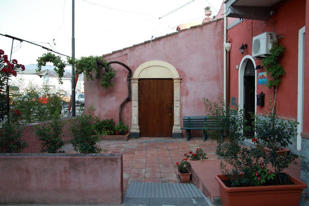 B&B I Mastrazzi Holiday In Sicily Taormina-Etna Riposto Exterior photo