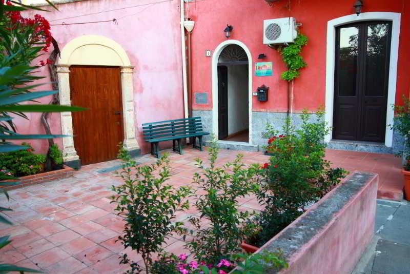 B&B I Mastrazzi Holiday In Sicily Taormina-Etna Riposto Exterior photo